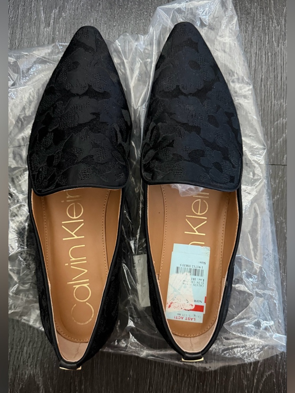 Calvin Klein Black Pointed Toe Jacquard Flats
